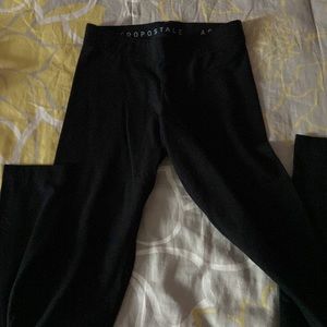 Black Aeropostale leggings